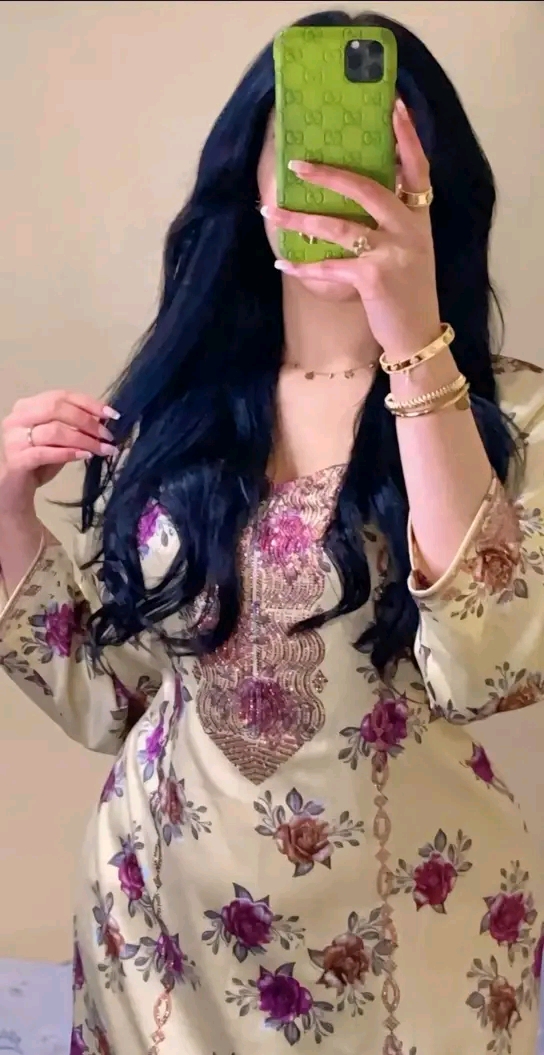salma sarita_4MrNM