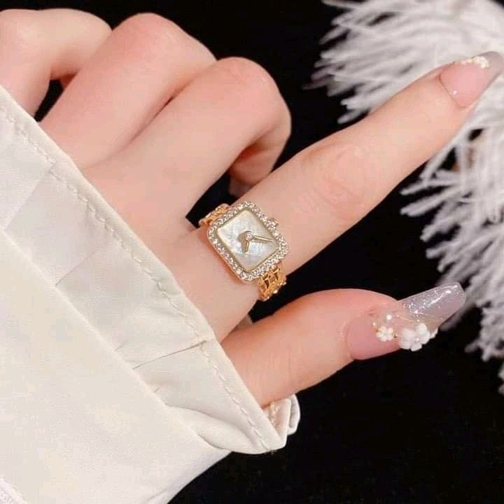 ���� ����