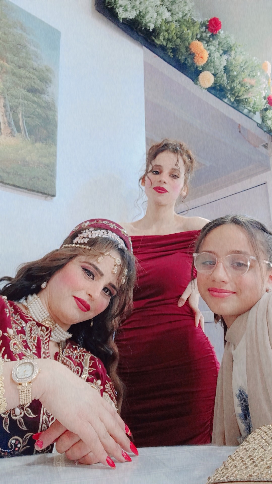 Naima Nona_11y6U
